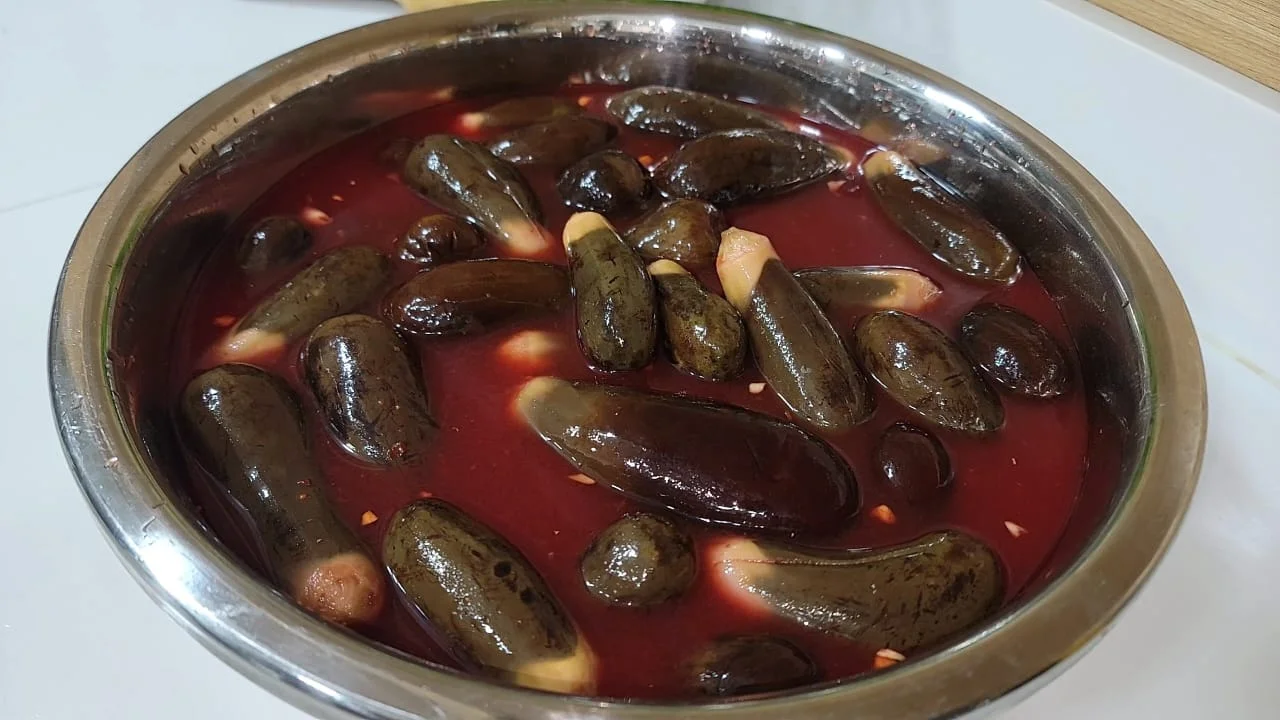 طريقة عمل الباذنجان المخلل الوردي
