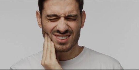 كيفيه التخلص من آلم الاسنان في اسرع وقت