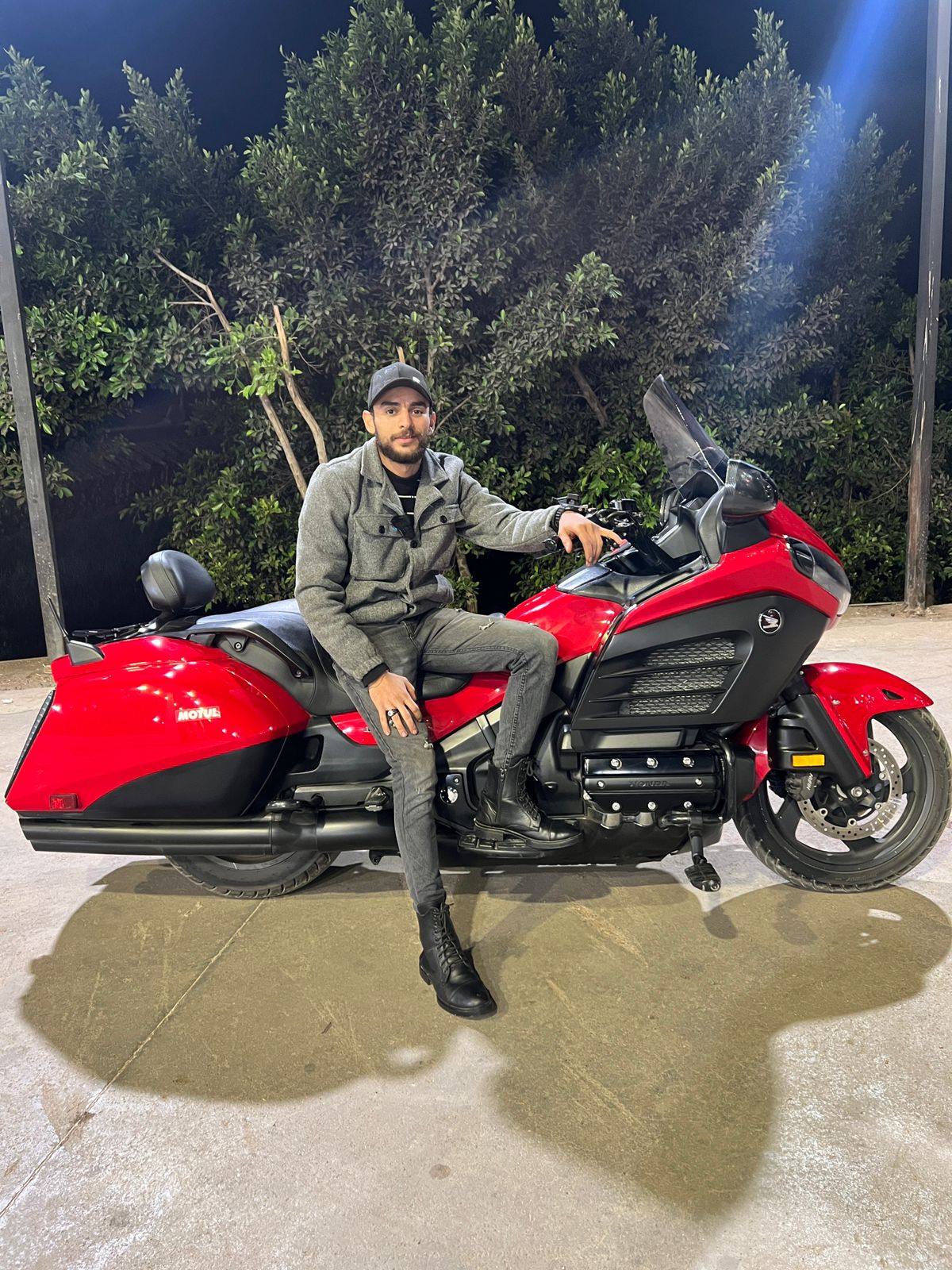 موتوسيكل Goldwing GL 1830 CC: بمواصفات عربية مش موتوسيكل…شاهد بالفيديو