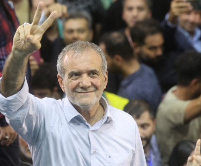 مسعود بزشكيان: الرئيس الإيراني الجديد ورؤية للإصلاح