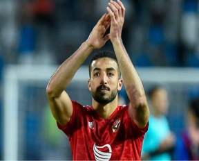 الأهلي يفكر في إراحة محمد عبد المنعم حتى نهاية الموسم