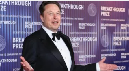 إيلون ماسك يكشف عن سيارات التاكسي الآلية الجديدة من تسلا