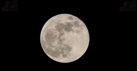 موعد آخر قمر عملاق في 2024…أعرف التفاصيل