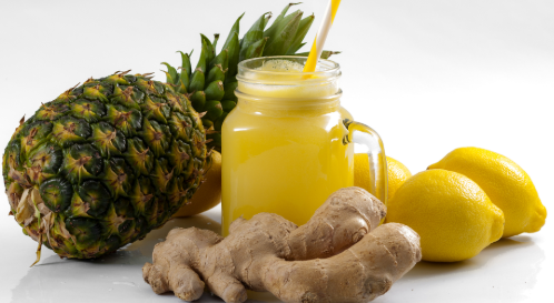 فوائد عصير الأناناس والزنجبيل: مزيج طبيعي لتعزيز صحة الجهاز الهضمي، تقوية المناعة، ومحاربة الالتهابات
