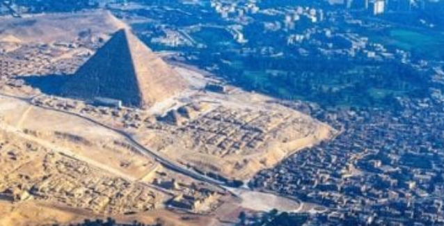 أسعار تذاكر زيارة أهرامات الجيزة للمصريين والأجانب