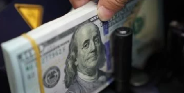 تراجع سعر الدولار أمام الجنيه اليوم الأحد 5 أكتوبر
