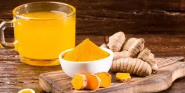 فوائد مشروب الكركم للجسم.. 6 تأثيرات مهمة بشروط