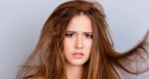 حماية الشعر الجاف.. 8 عادات يومية تمنع التلف